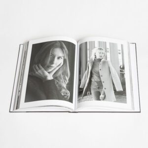 schwarz weiss Fotografie, Buch, Bildband Portraitfotografie, Fotoartist, Fotograf, Künstler, Porträt, Mode, Zürich, Hamburg