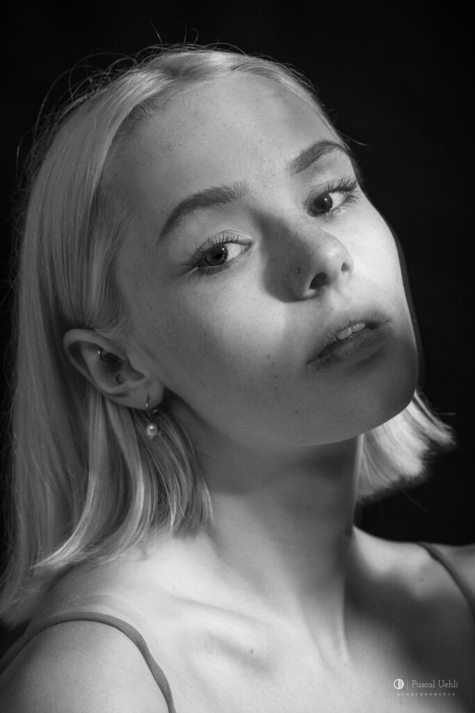 Jerune, Model, black and white, Portrait photography, Photographer, Pascal Uehli